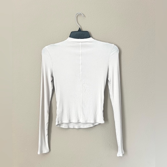 Vuori Ribbed Long Sleeve Top - Picture 5 of 8